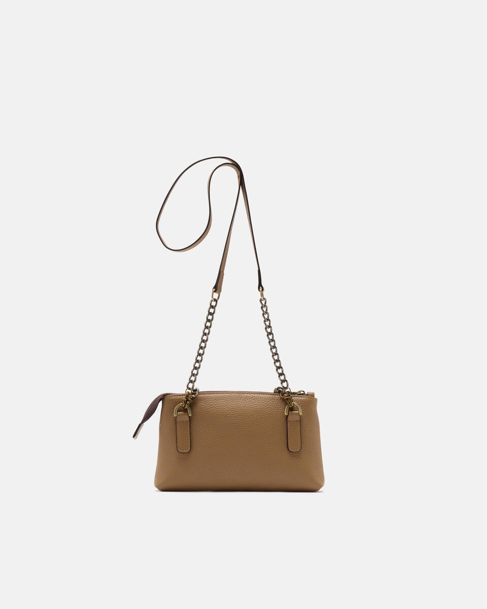 Clutch con tracolla