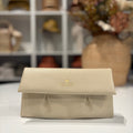 Pochette con catena a spalla