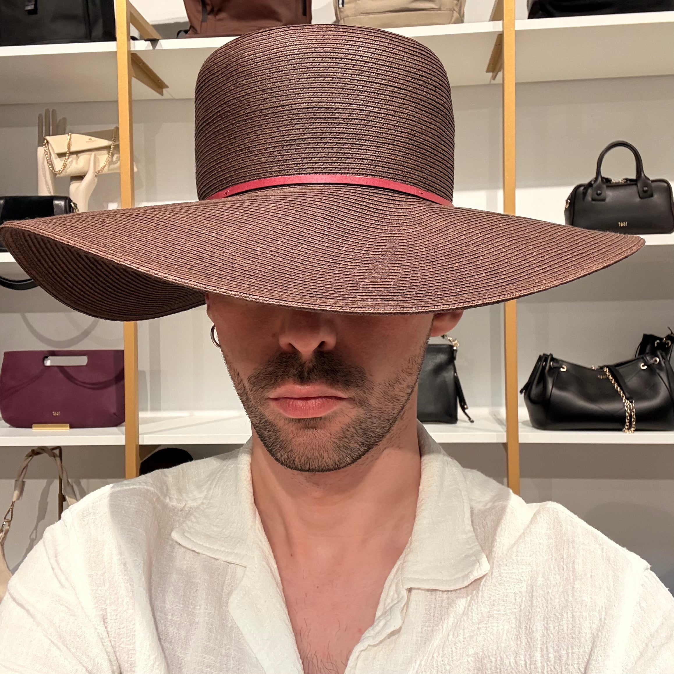 Cappello a tesa larga cioccolato